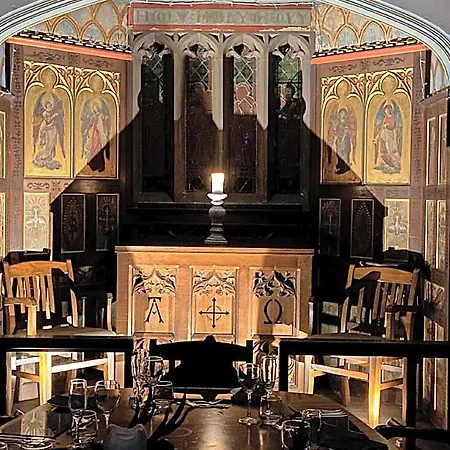 The Chapel House B&B 4*