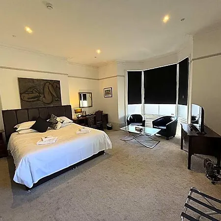 The Chapel House B&B 4*